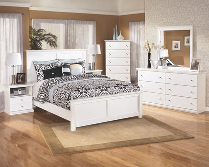 Bostwick Shoals - Five Drawer Chest - White