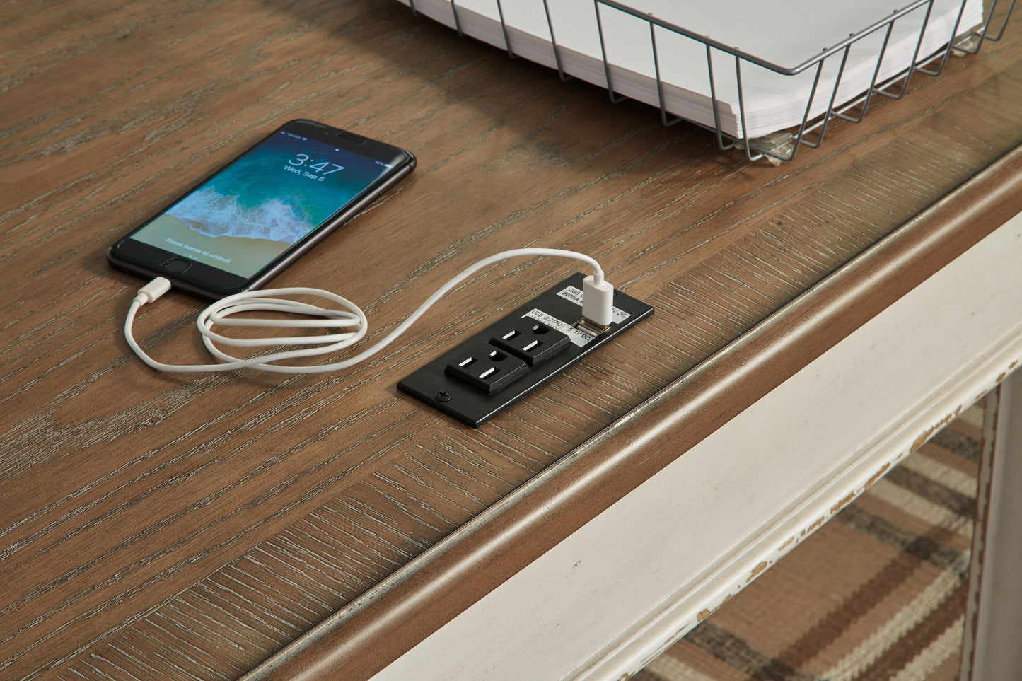 Realyn - Home Office Desk - Light Brown