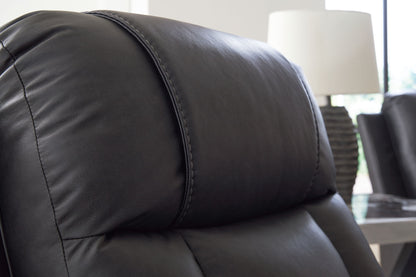 Mackmenville - Double Reclining Loveseat With Console