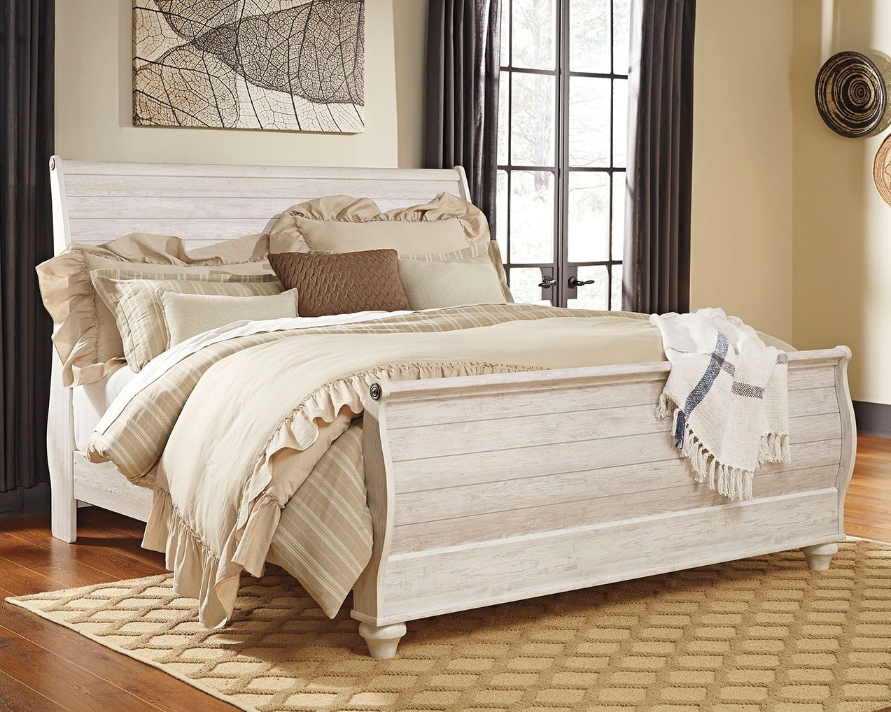 Willowton - Sleigh Bed