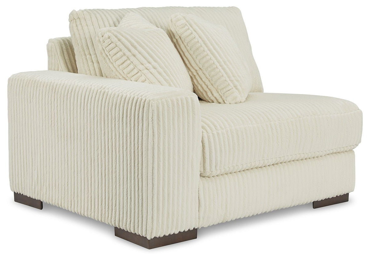 Lindyn - 4 Piece Sectional