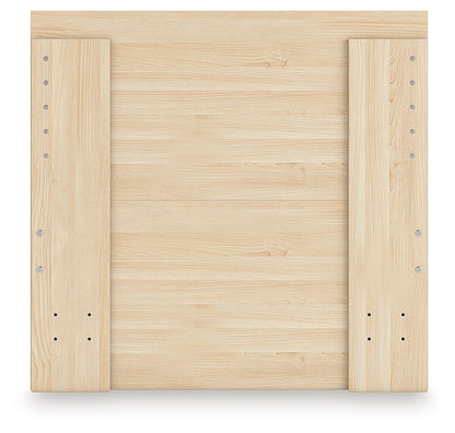 Onita - Panel Platform Bed