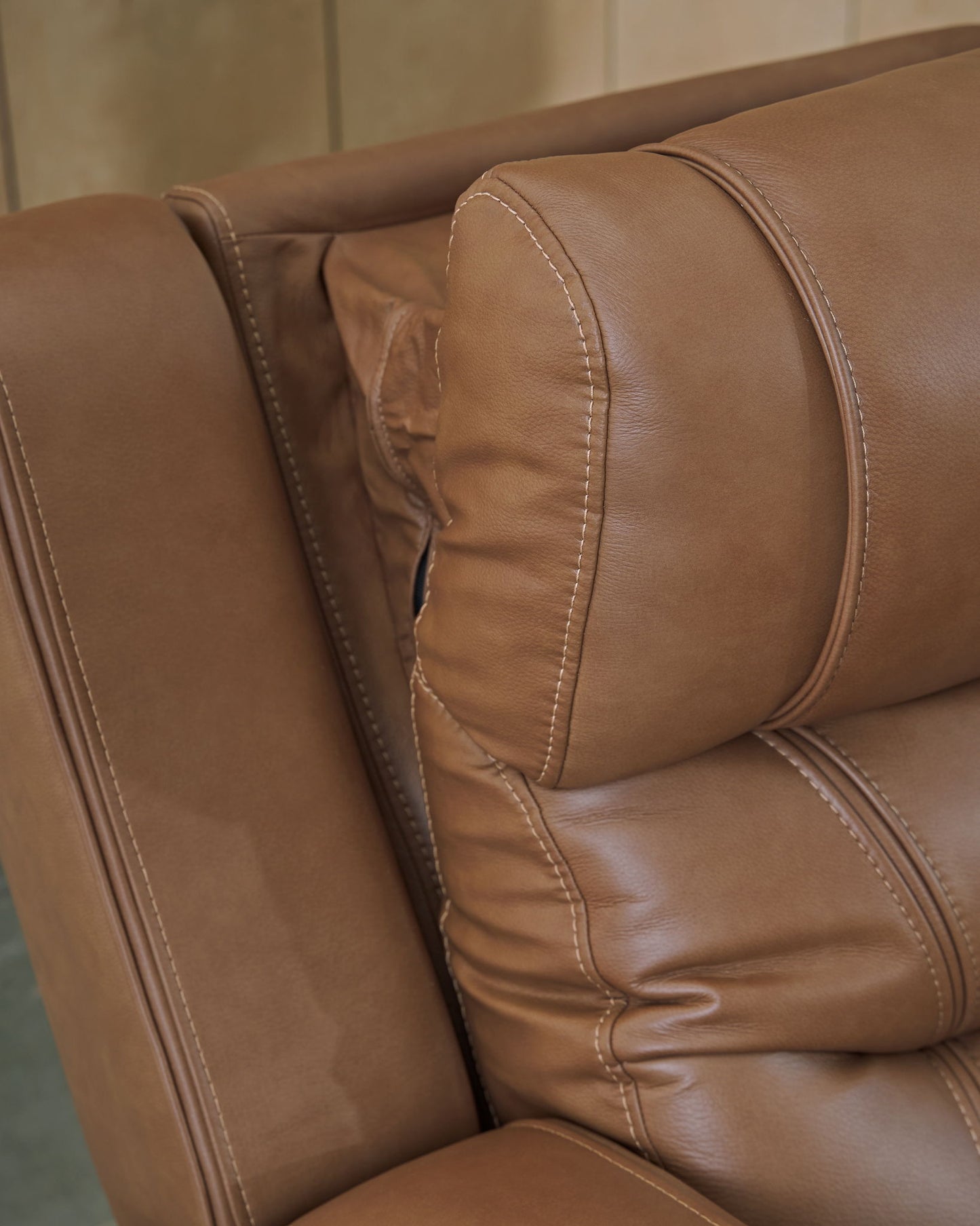 Knightington - Power Reclining Sofa With Audio Seating