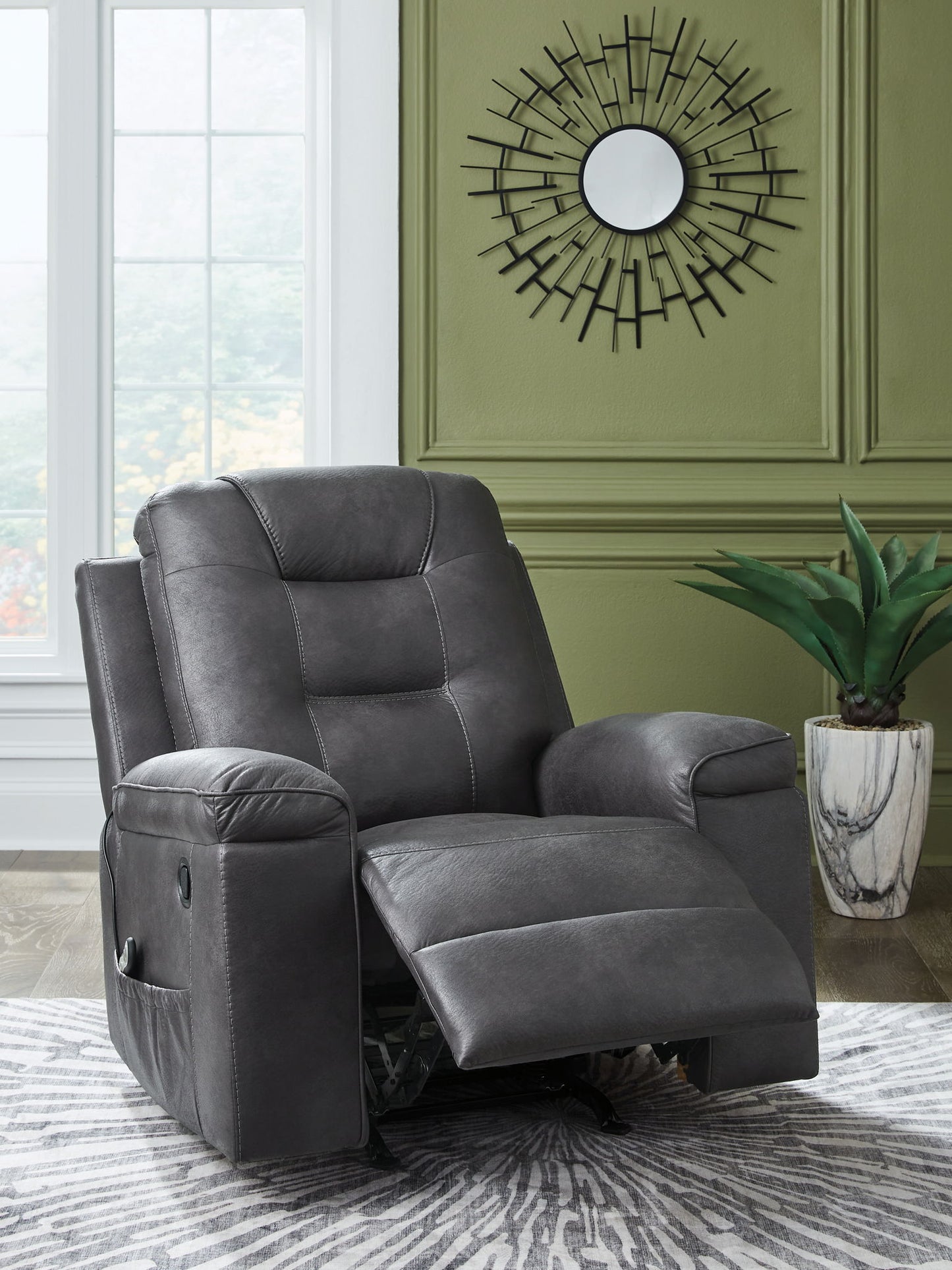 Stockworth - Rocker Recliner