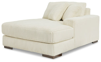 Lindyn - 2 Piece Sectional