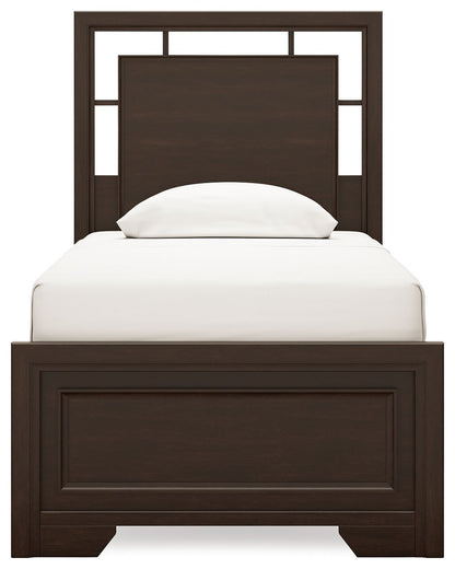 Covetown - Panel Bedroom Set