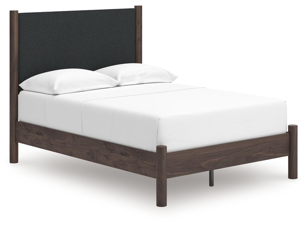 Pamytta - Upholstered Platform Bedroom Set